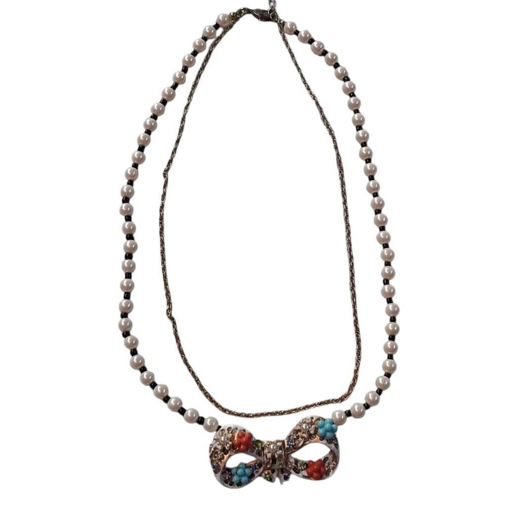 Betsey Johnson Farmhouse Bow Necklace – Floral Pearl Beaded Statement Jewelr
